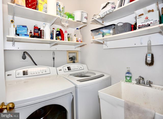 $1,432,600 | 6105 Goldtree Way, Bethesda, MD 20817