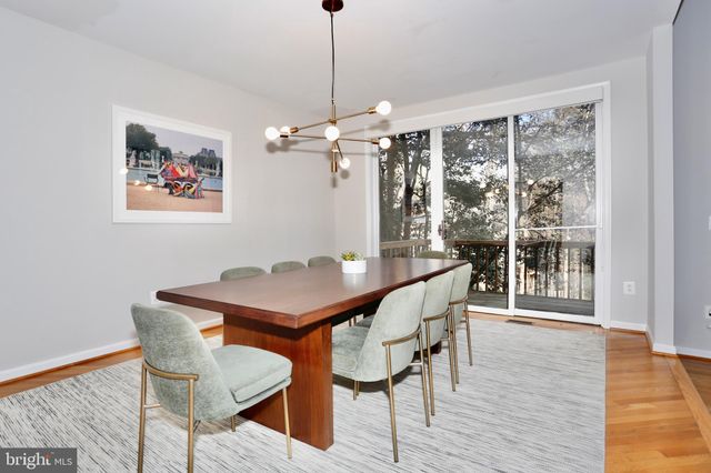 $1,432,600 | 6105 Goldtree Way, Bethesda, MD 20817