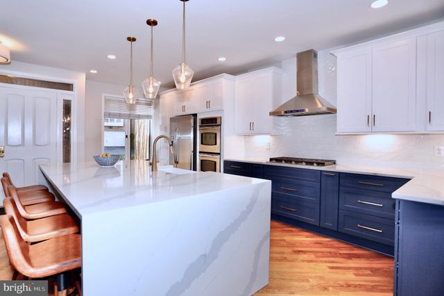 $1,432,600 | 6105 Goldtree Way, Bethesda, MD 20817