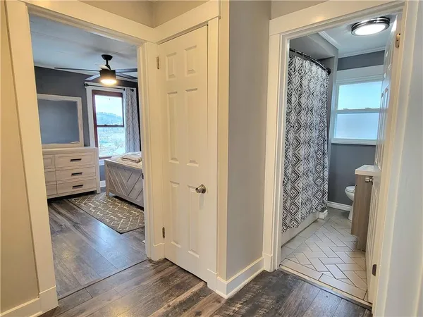 $220,000 | 496 7th Avenue, Coraopolis, PA 15108