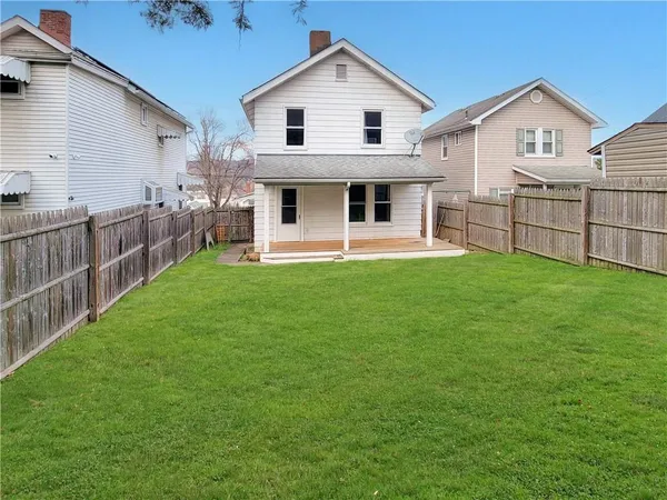 $220,000 | 496 7th Avenue, Coraopolis, PA 15108