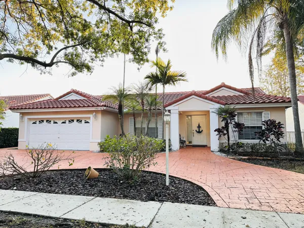 $750,000 | 1761 Southwest 135th Way, Miramar, FL 33027