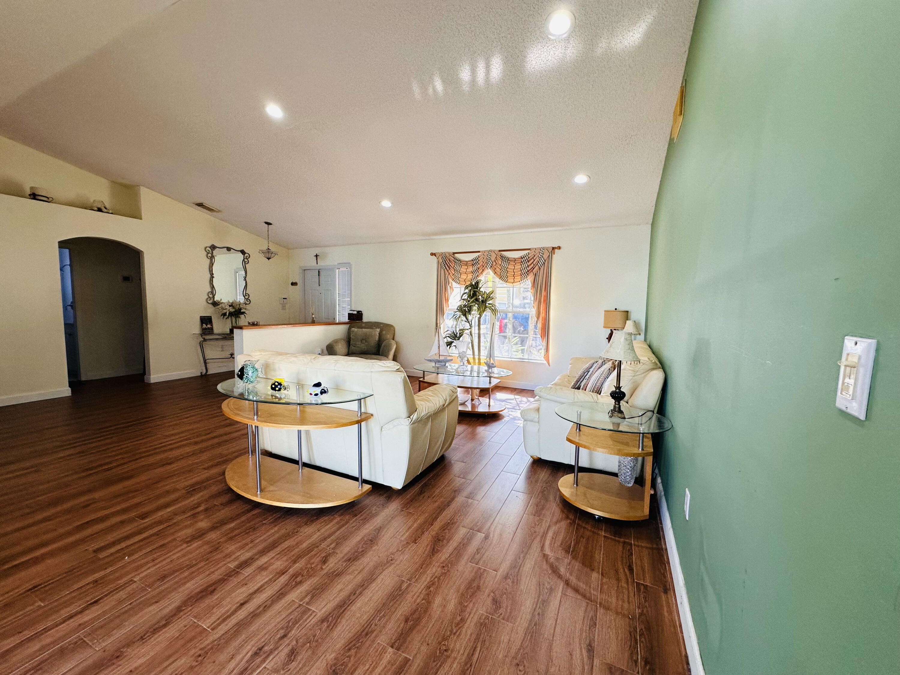 1761 Southwest 135th Way Miramar, FL 33027 - Photo 11 of 24 IMG_4378 2