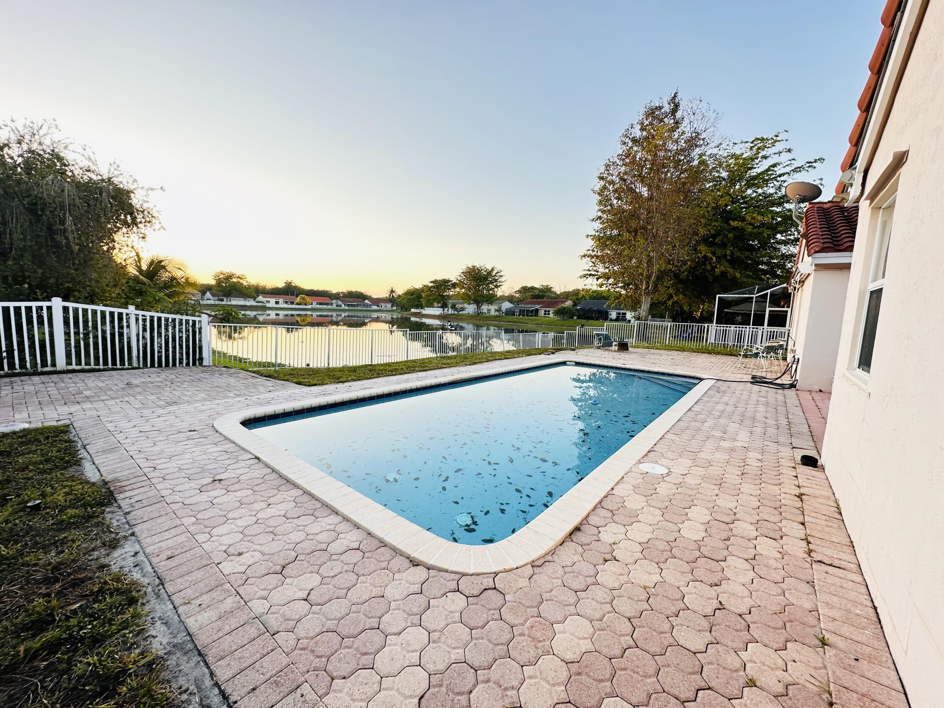 1761 Southwest 135th Way Miramar, FL 33027 - Photo 22 of 24 IMG_4611