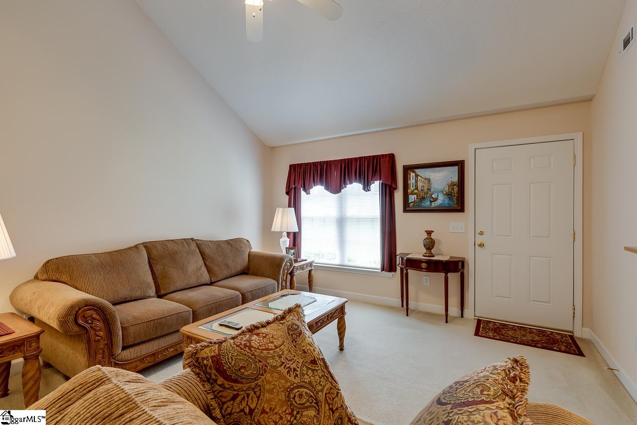 221 Ridgeland Circle Easley, SC 29640 - Photo 11 of 35 Gallery Image 11
