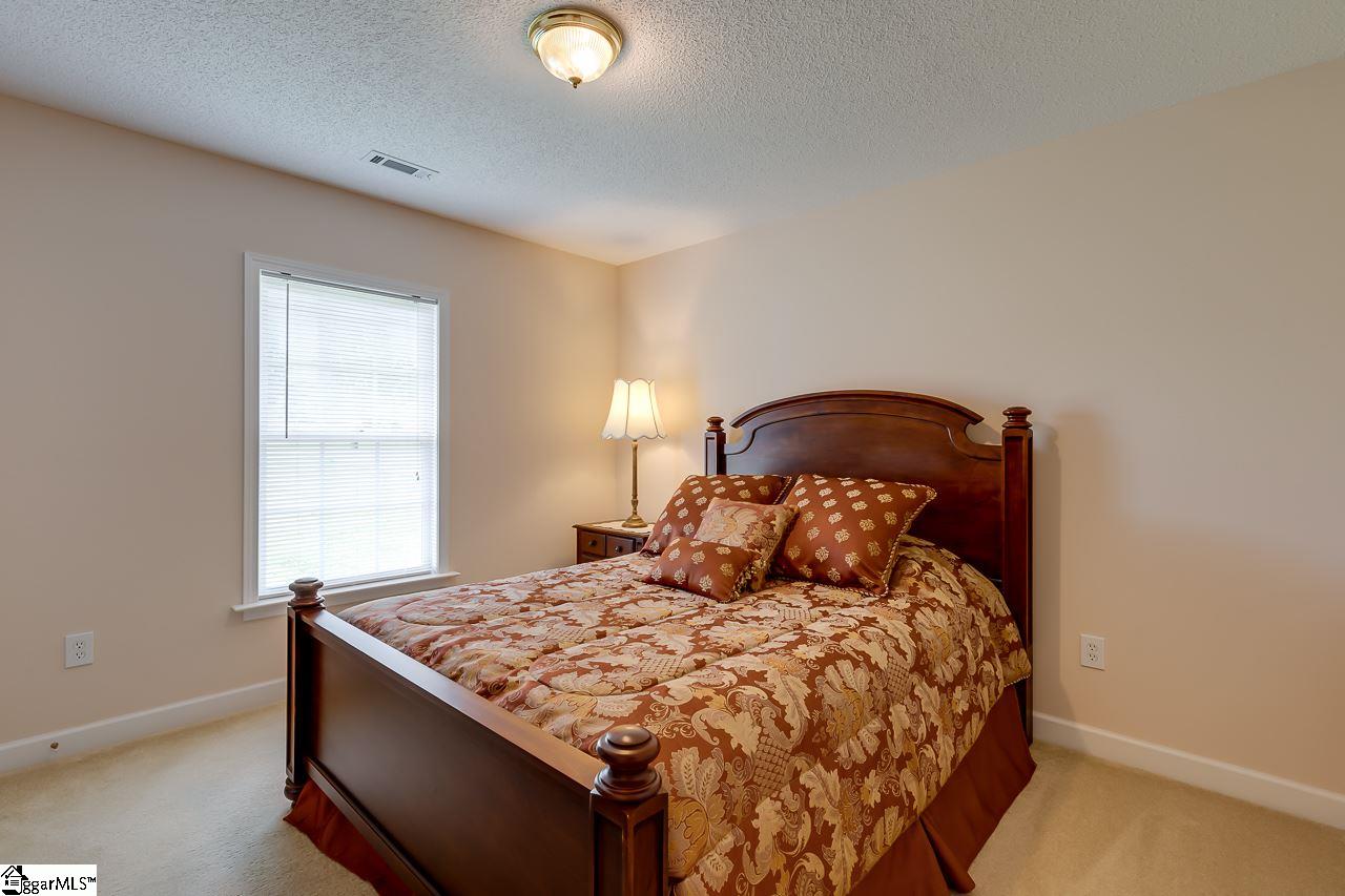 221 Ridgeland Circle Easley, SC 29640 - Photo 12 of 35 Gallery Image 12