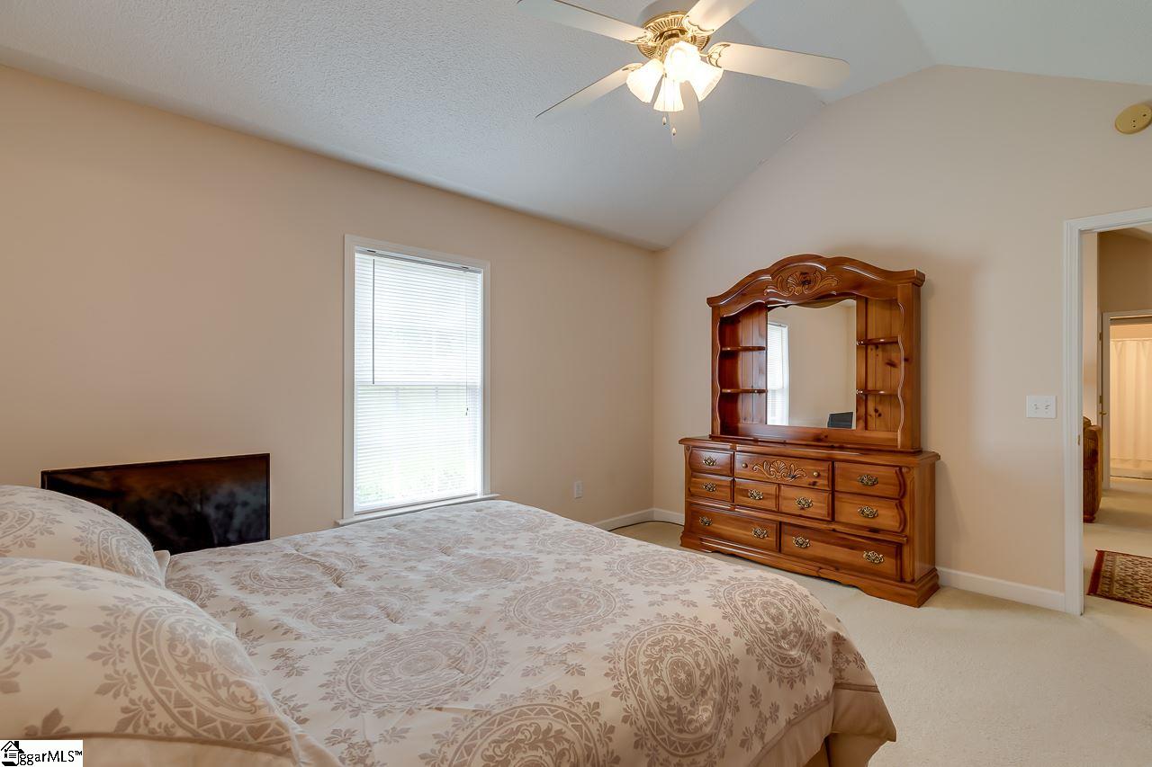 221 Ridgeland Circle Easley, SC 29640 - Photo 28 of 35 Gallery Image 28