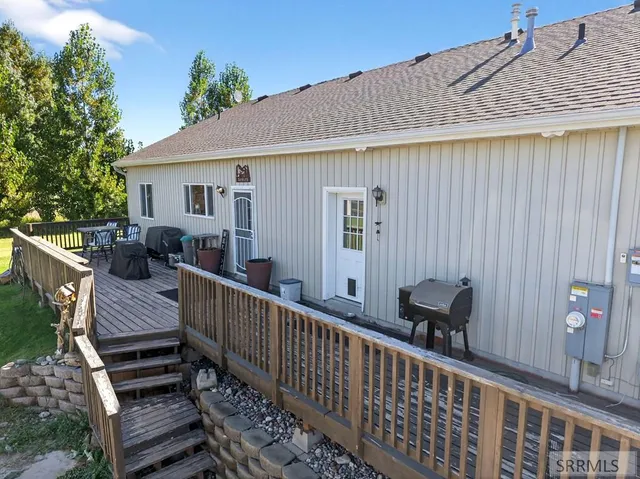 $420,000 | 1287 North 1130 East, Shelley, ID 83274