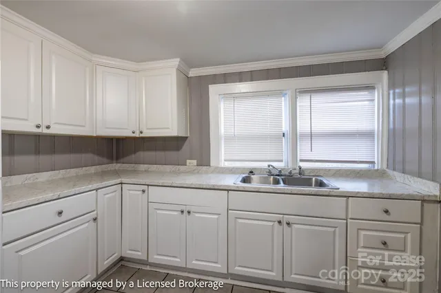 $1,250 | 757 South 5th Street, Albemarle, NC 28001