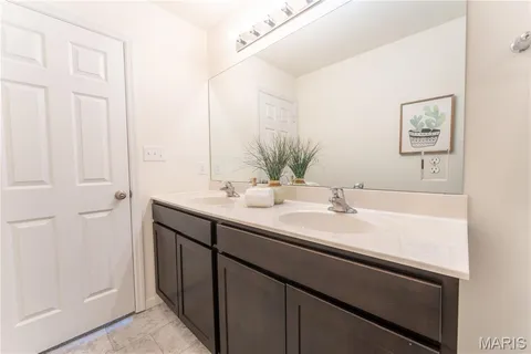 $369,000 | 910 Boulder Crest Court, Eureka, MO 63025