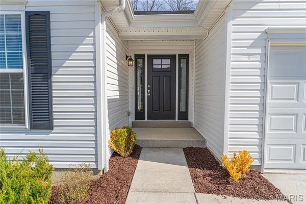 $370,000 | 910 Boulder Crest Court, Eureka, MO 63025