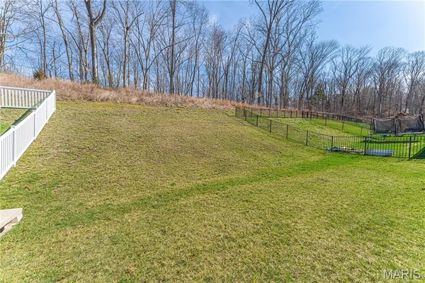 $370,000 | 910 Boulder Crest Court, Eureka, MO 63025