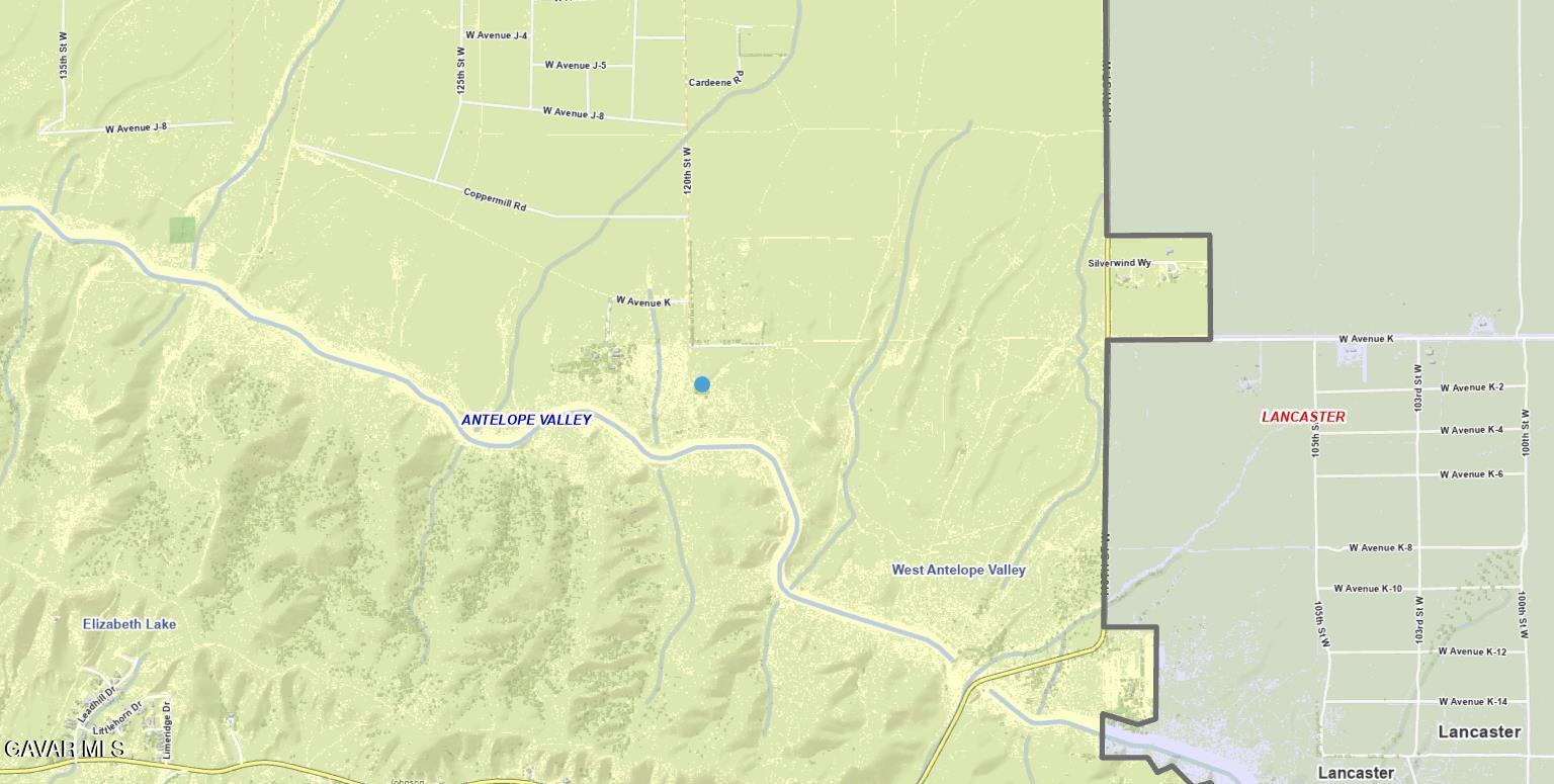 120th Street West Lancaster, CA 93536 - Photo 6 of 11 a bathroom with a shower