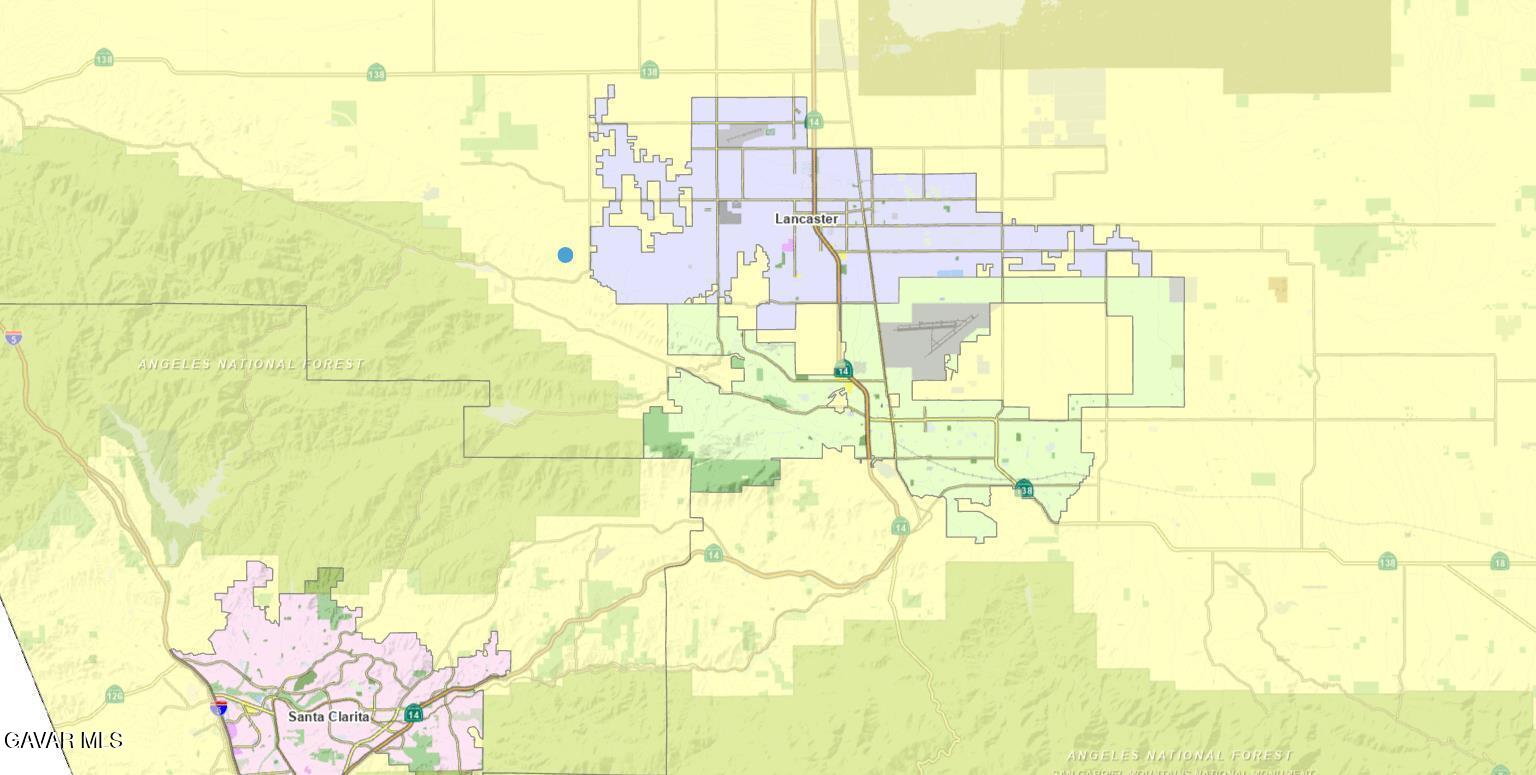 120th Street West Lancaster, CA 93536 - Photo 10 of 11 a bathroom with a bathtub