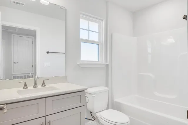 $389,428 | 108 Bonne Vue Circle, Unit LOT 1031, Freeport, FL 32439