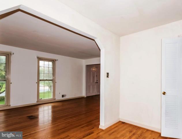 1202 Gresham Road Silver Spring, MD 20904 - Photo 8 of 16 Interior (General)