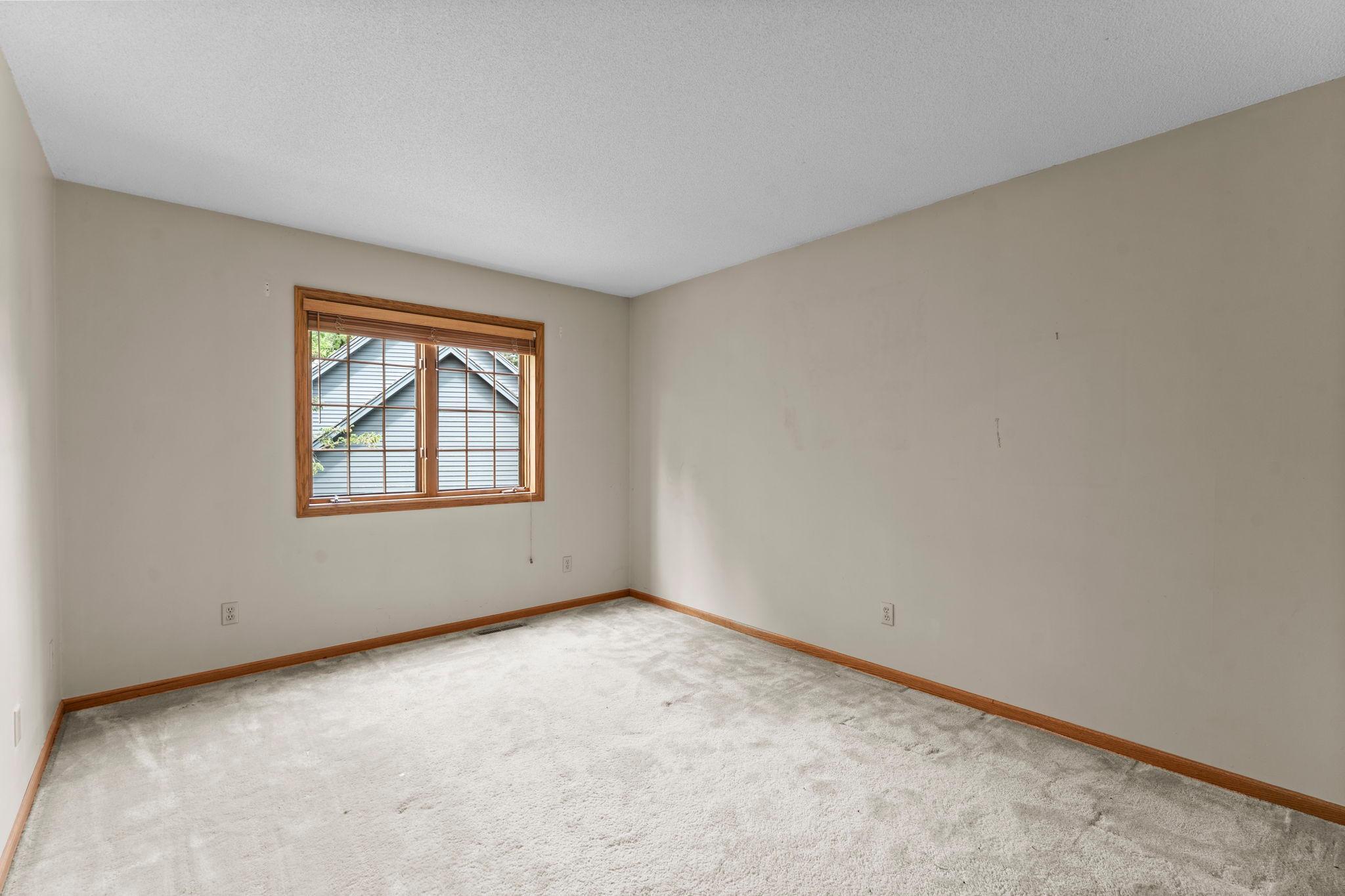 7890 Guild Court Apple Valley, MN 55124 - Photo 20 of 36