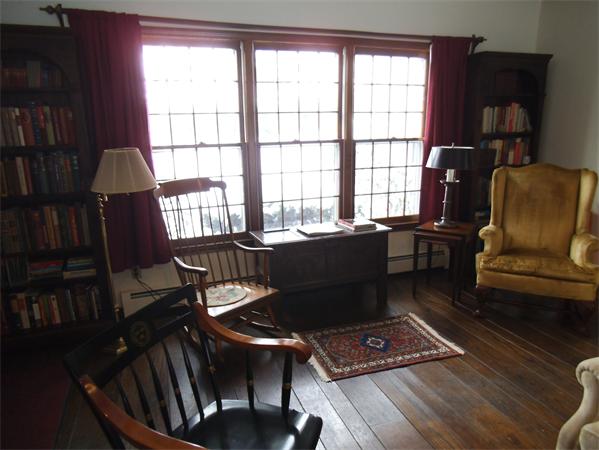 331 Strong Street Amherst, MA 01002 - Photo 5 of 28 Gallery Image 5