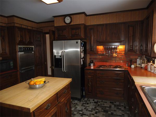 331 Strong Street Amherst, MA 01002 - Photo 7 of 28 Gallery Image 7