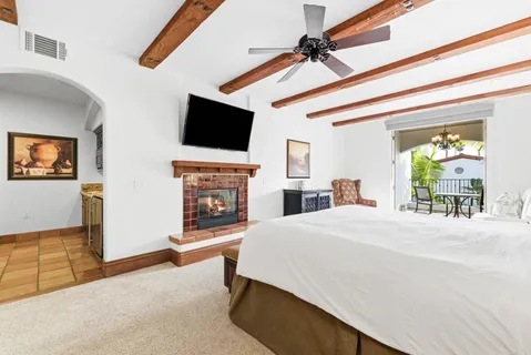 $435,000 | 7323 Estrella De Mar Road, Unit 36, Carlsbad, CA 92009