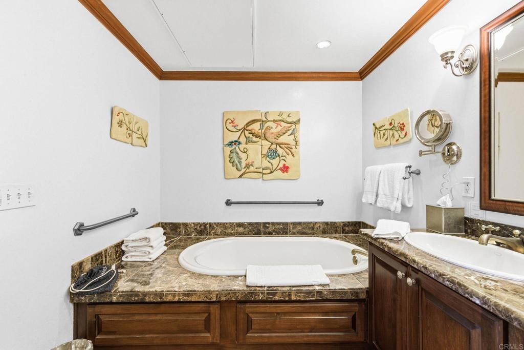 7323 Estrella De Mar Road, Unit 36 Carlsbad, CA 92009 - Photo 18 of 57