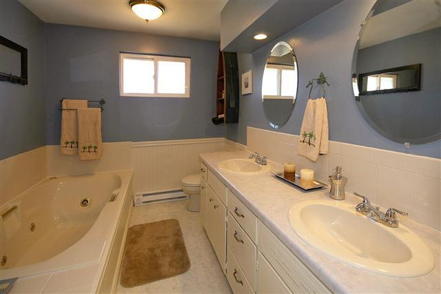 2816 South Wilbur Road Spokane Valley, WA 99206 - Photo 6 of 19 Gallery Image 6