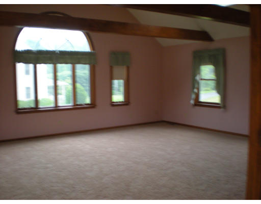 73 Heywood Road Sterling, MA 01564 - Photo 13 of 14 an empty room with windows