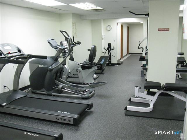 50 Glenbrook Road, Unit 9C Stamford, CT 06902 - Photo 15 of 20