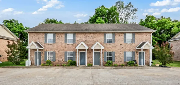 $895 | 784 Cherrybark Lane, Unit 2, Clarksville, TN 37040
