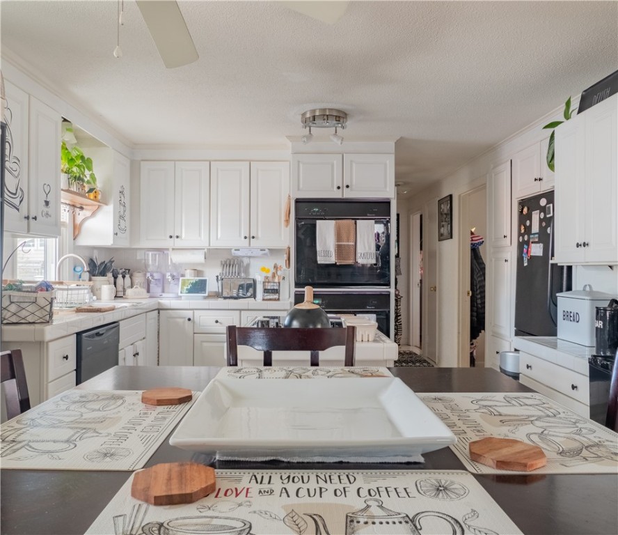 64 Amherst Road Warwick, RI 02889 - Photo 7 of 30