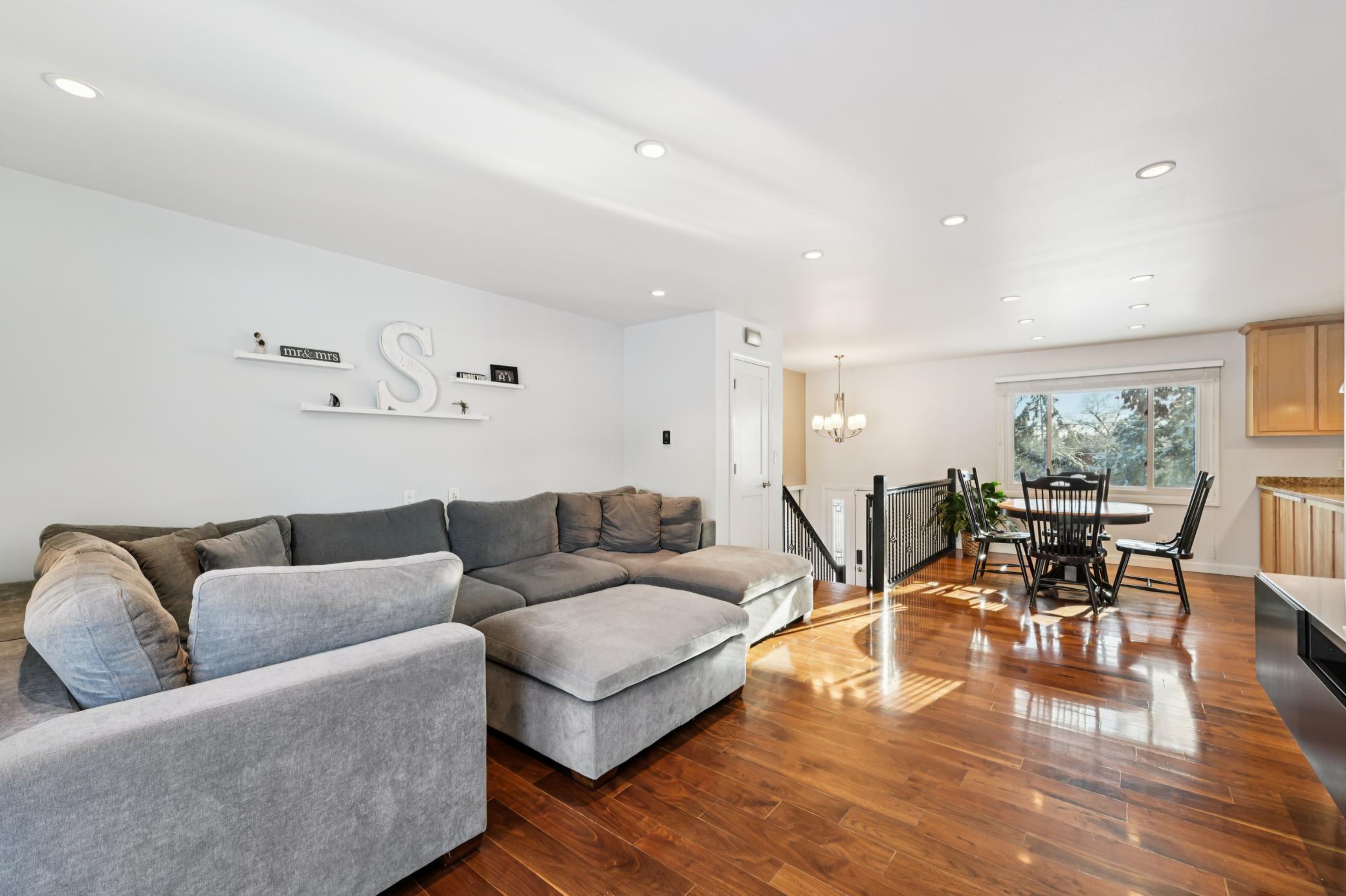 677 Highway 96 West Shoreview, MN 55126 - Photo 34 of 77