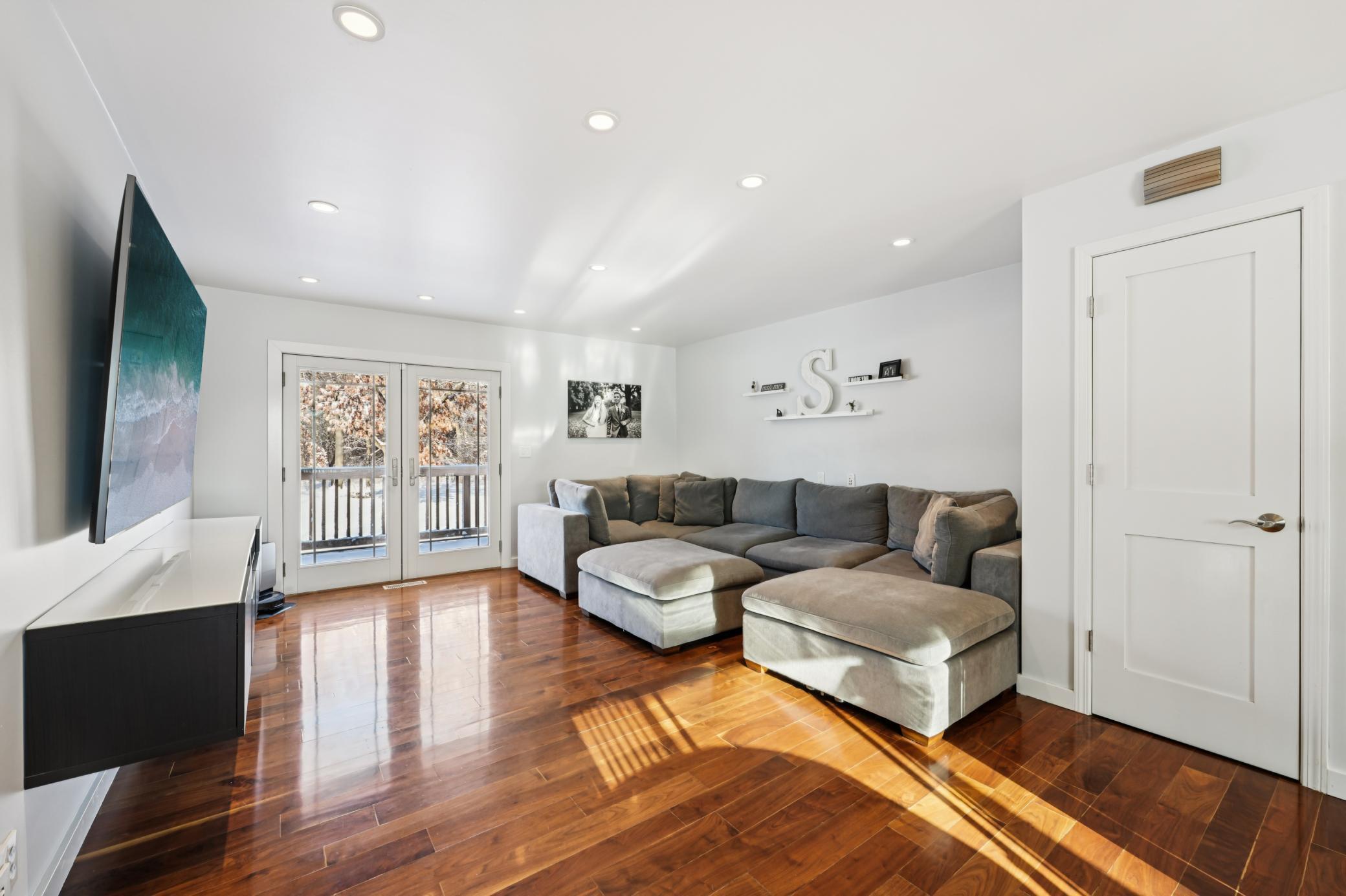 677 Highway 96 West Shoreview, MN 55126 - Photo 53 of 77