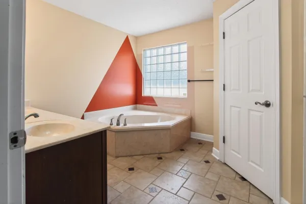 $2,250 | 1249 Northview Drive, Crestview, FL 32536