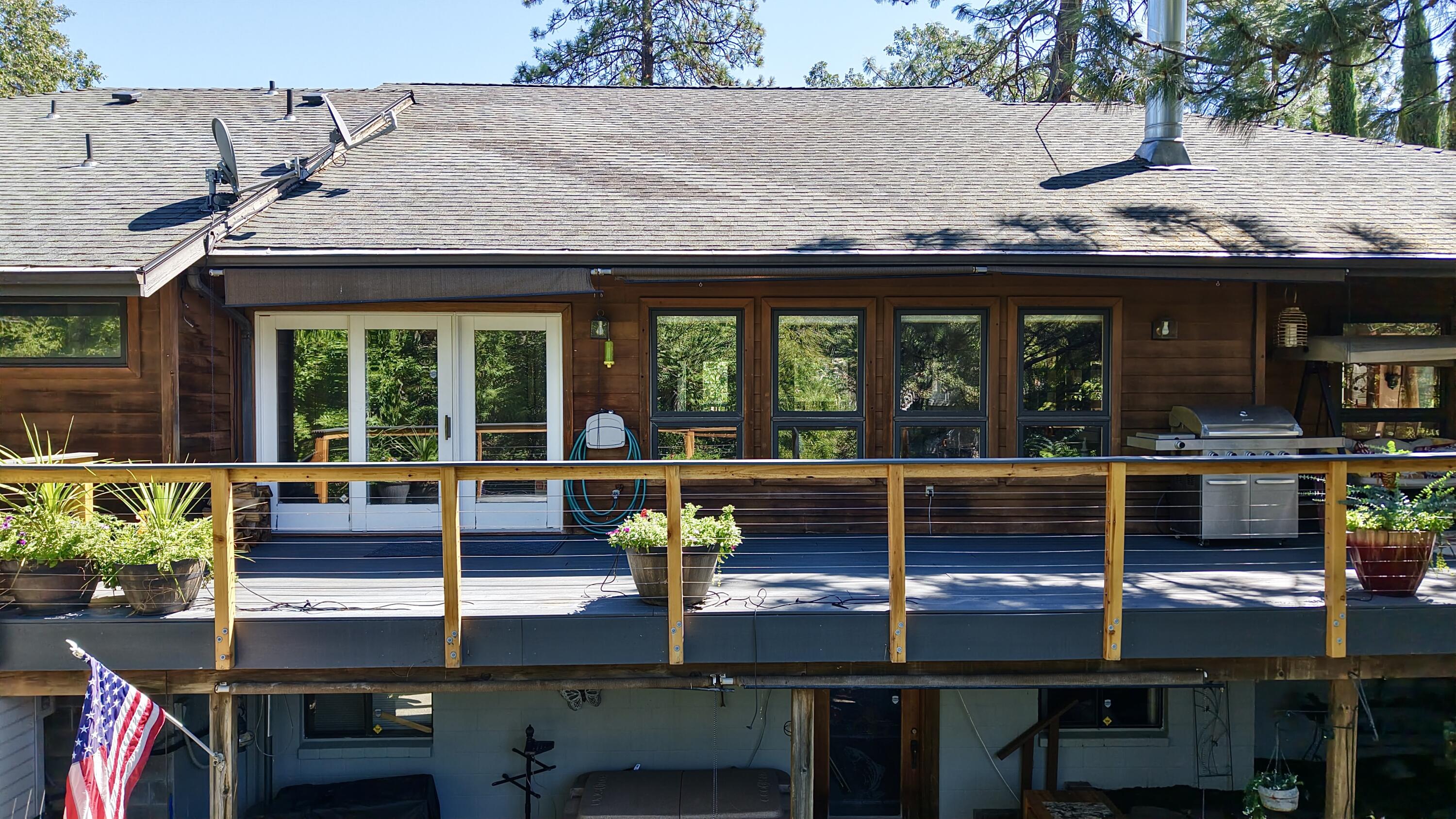975 Old Ferry Road Shady Cove, OR 97539 - Photo 51 of 100 Upper Deck