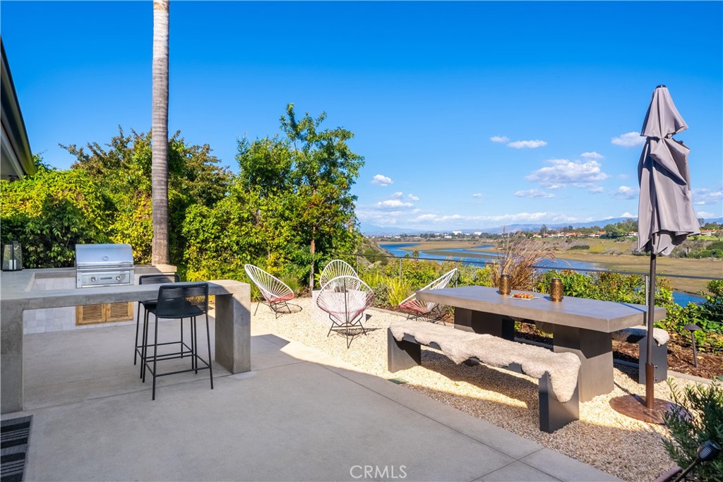 1700 Galaxy Drive Newport Beach, CA 92660 - Photo 33 of 47