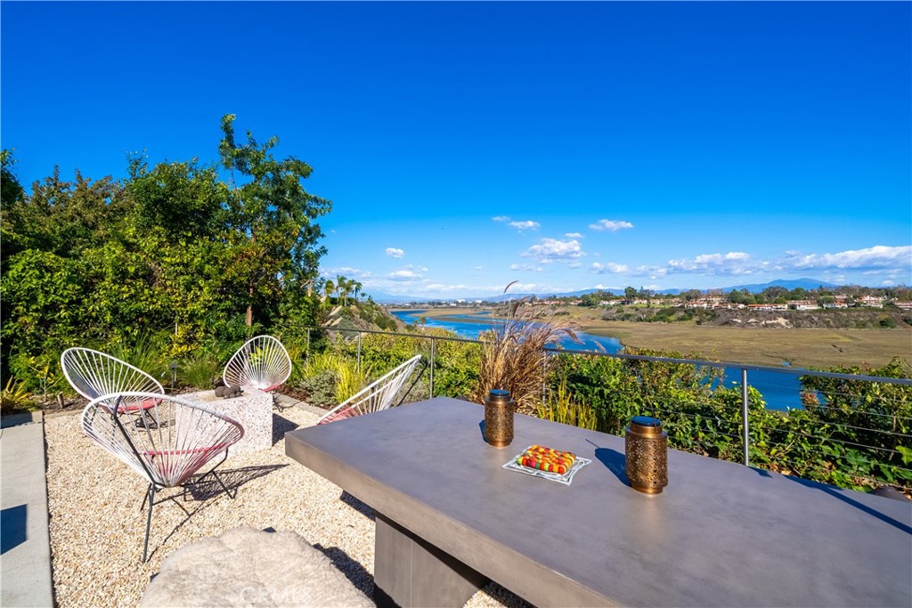 1700 Galaxy Drive Newport Beach, CA 92660 - Photo 34 of 47