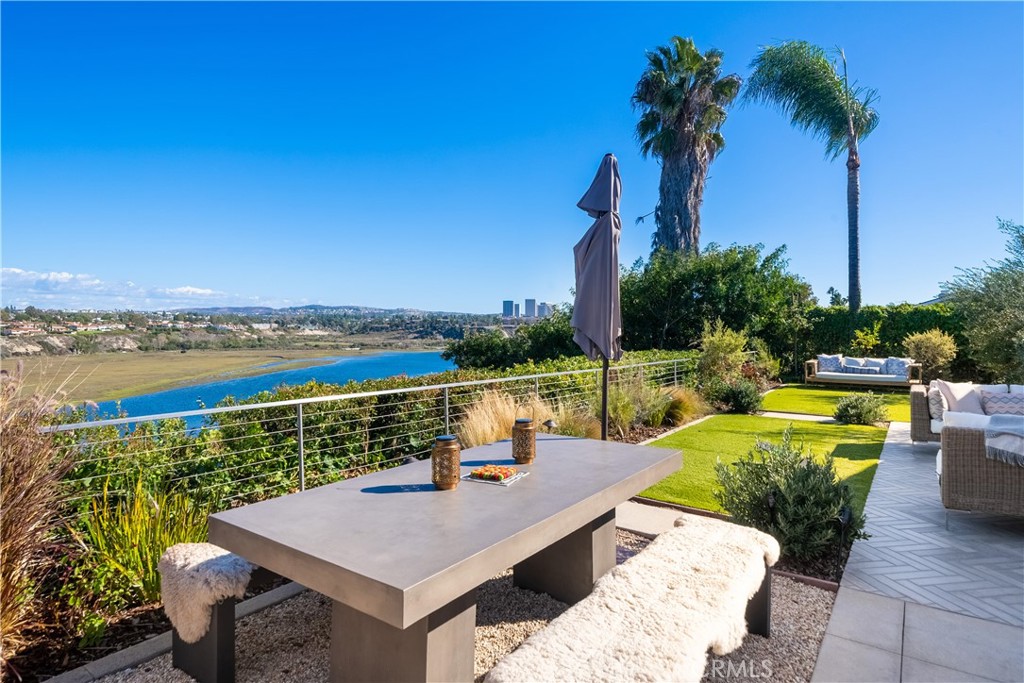 1700 Galaxy Drive Newport Beach, CA 92660 - Photo 38 of 47