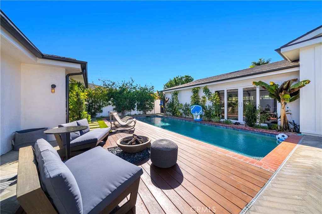 1700 Galaxy Drive Newport Beach, CA 92660 - Photo 7 of 47