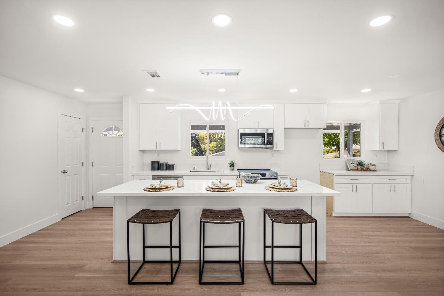 7621 Palisade Way Fair Oaks, CA 95628 - Photo 4 of 45