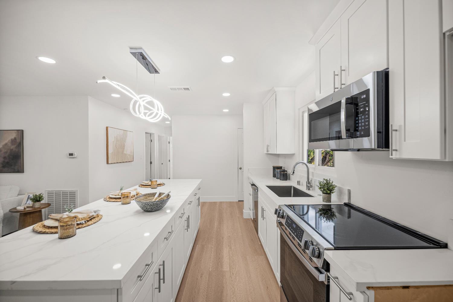 7621 Palisade Way Fair Oaks, CA 95628 - Photo 10 of 45