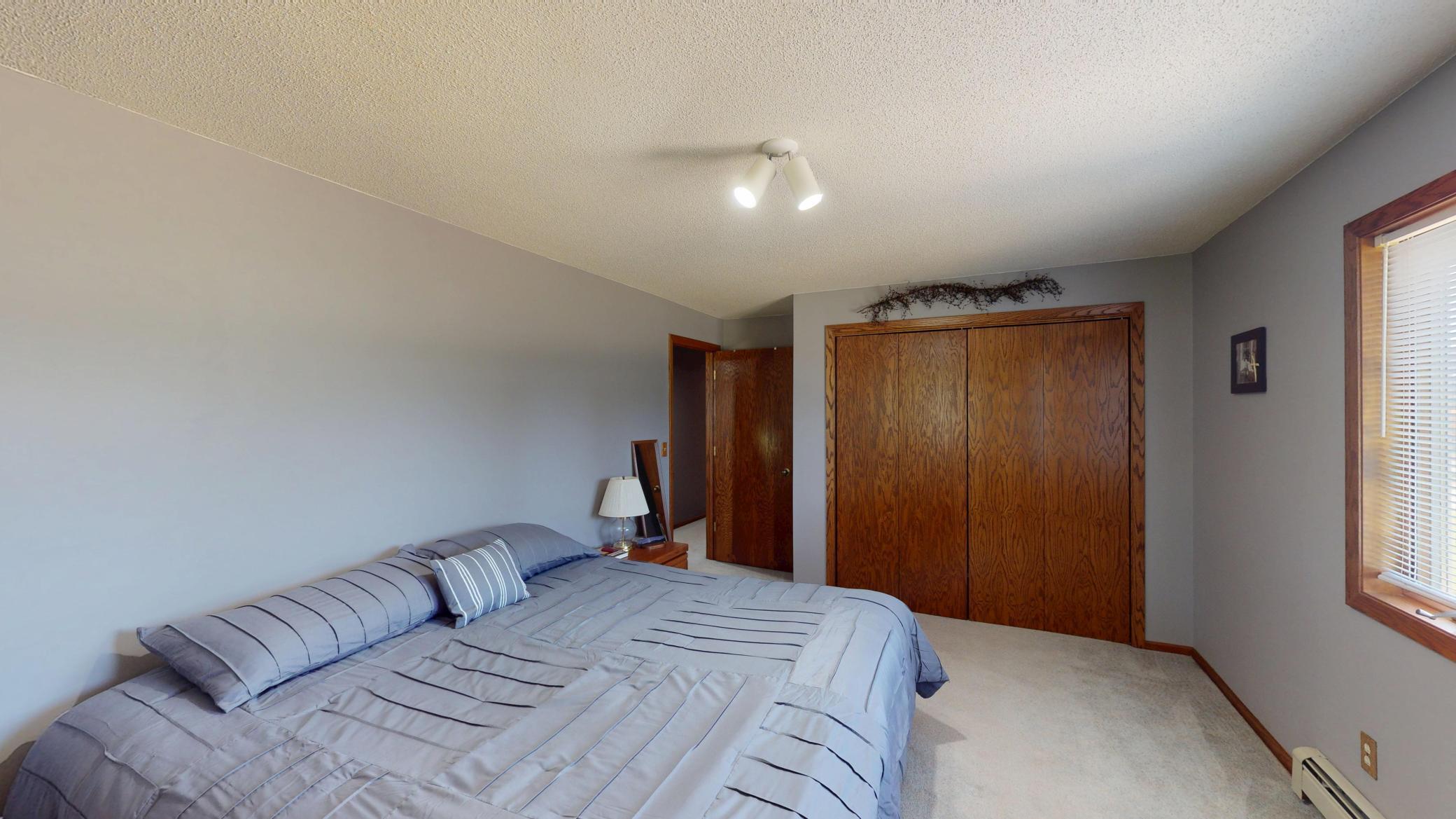 2418 West Main Street Albert Lea, MN 56007 - Photo 12 of 37