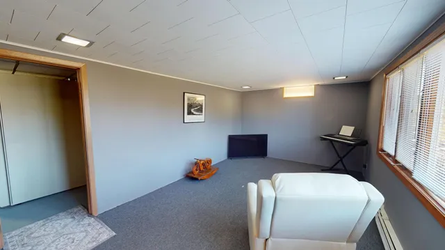 $239,900 | 2418 West Main Street, Albert Lea, MN 56007