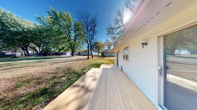 $239,900 | 2418 West Main Street, Albert Lea, MN 56007