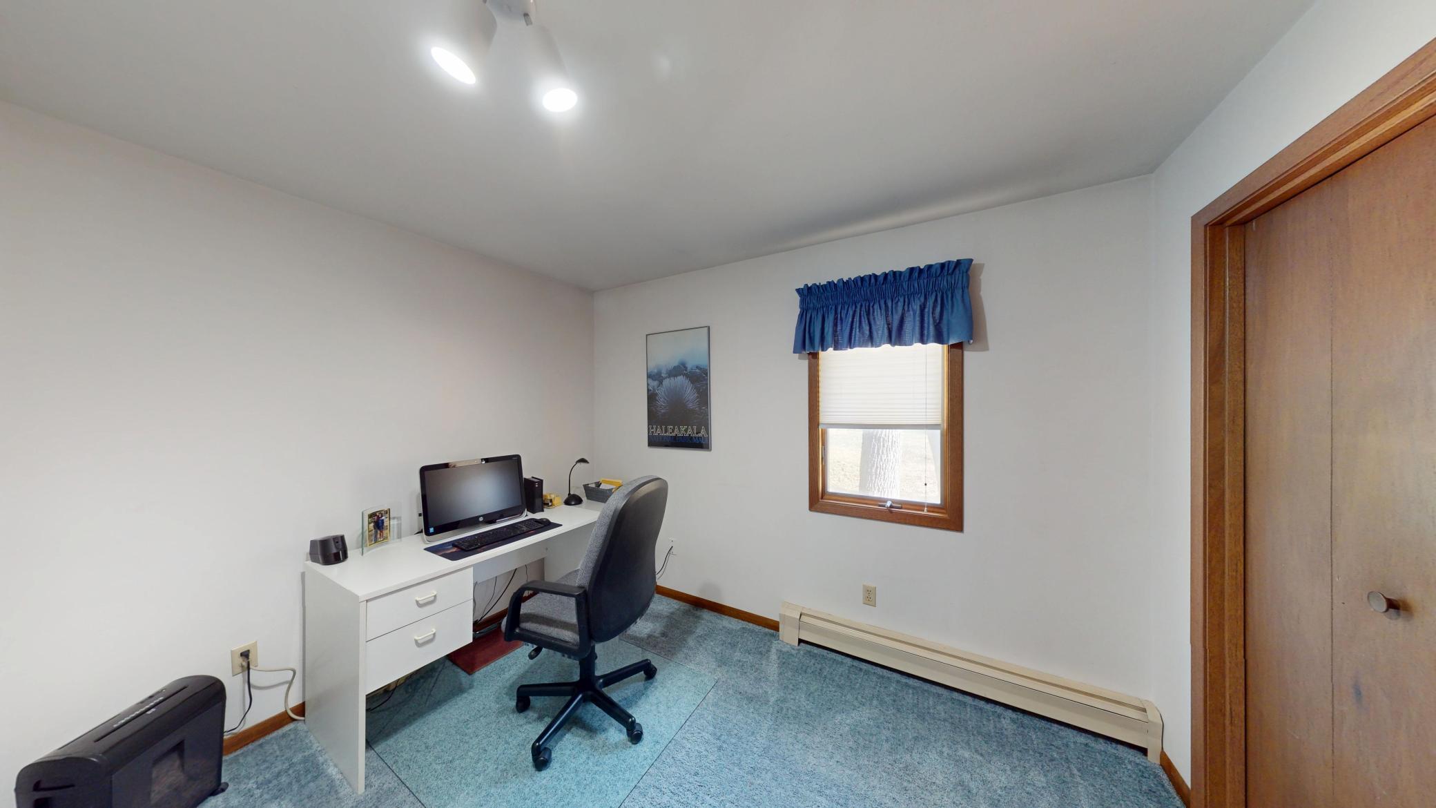 2418 West Main Street Albert Lea, MN 56007 - Photo 9 of 37