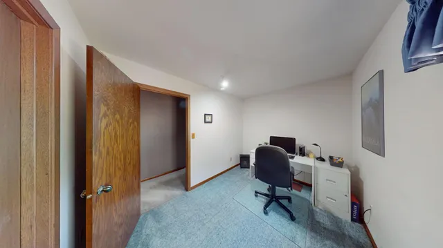 $239,900 | 2418 West Main Street, Albert Lea, MN 56007