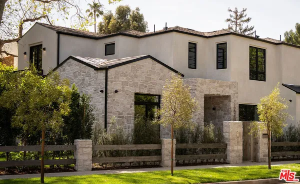$5,975,000 | 12040 Maxwellton Road, Studio City, CA 91604