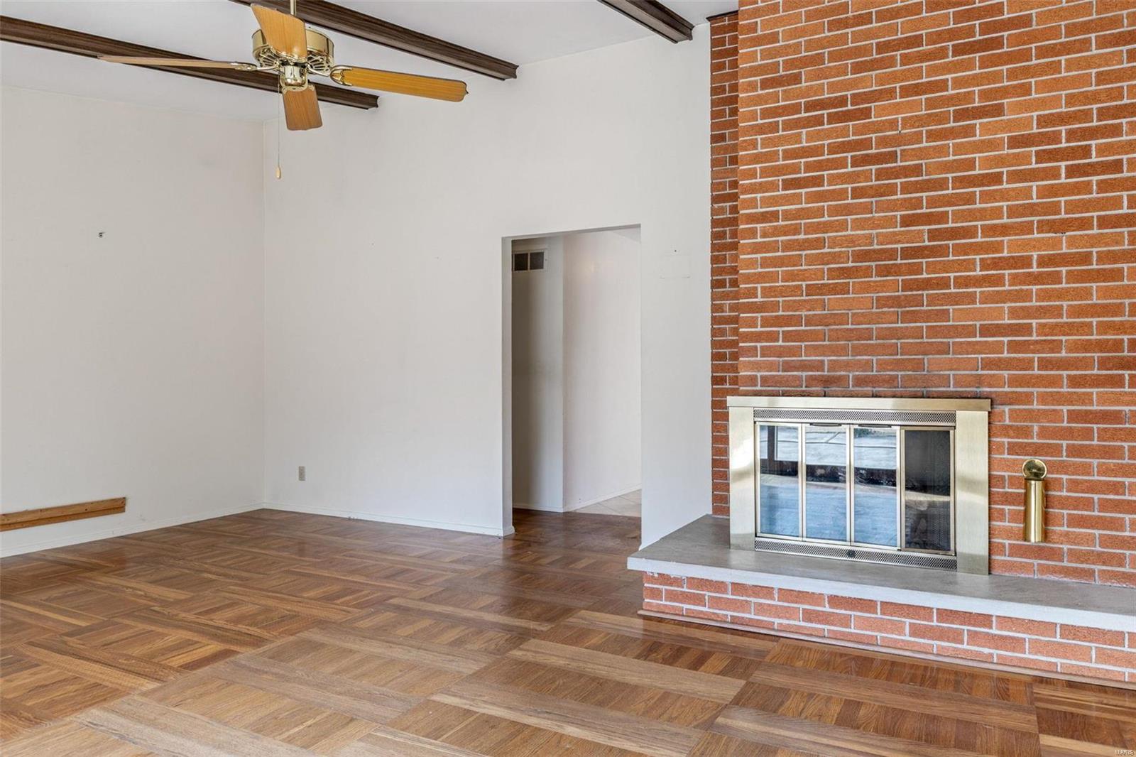 4546 Mellowlight Drive St. Louis, MO 63129 - Photo 9 of 33