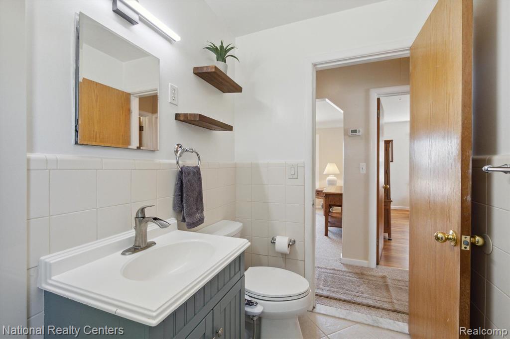 124 Wabash Road Rochester Hills, MI 48307 - Photo 23 of 33