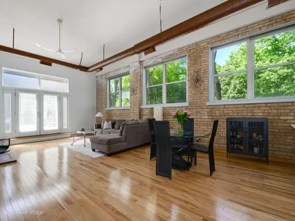$550,000 | 5823 North Ravenswood Avenue, Unit 106, Chicago, IL 60660