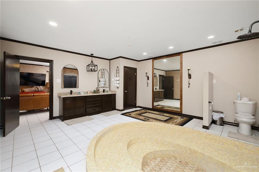 44 San Julian Road Roma, TX 78584 - Photo 13 of 40